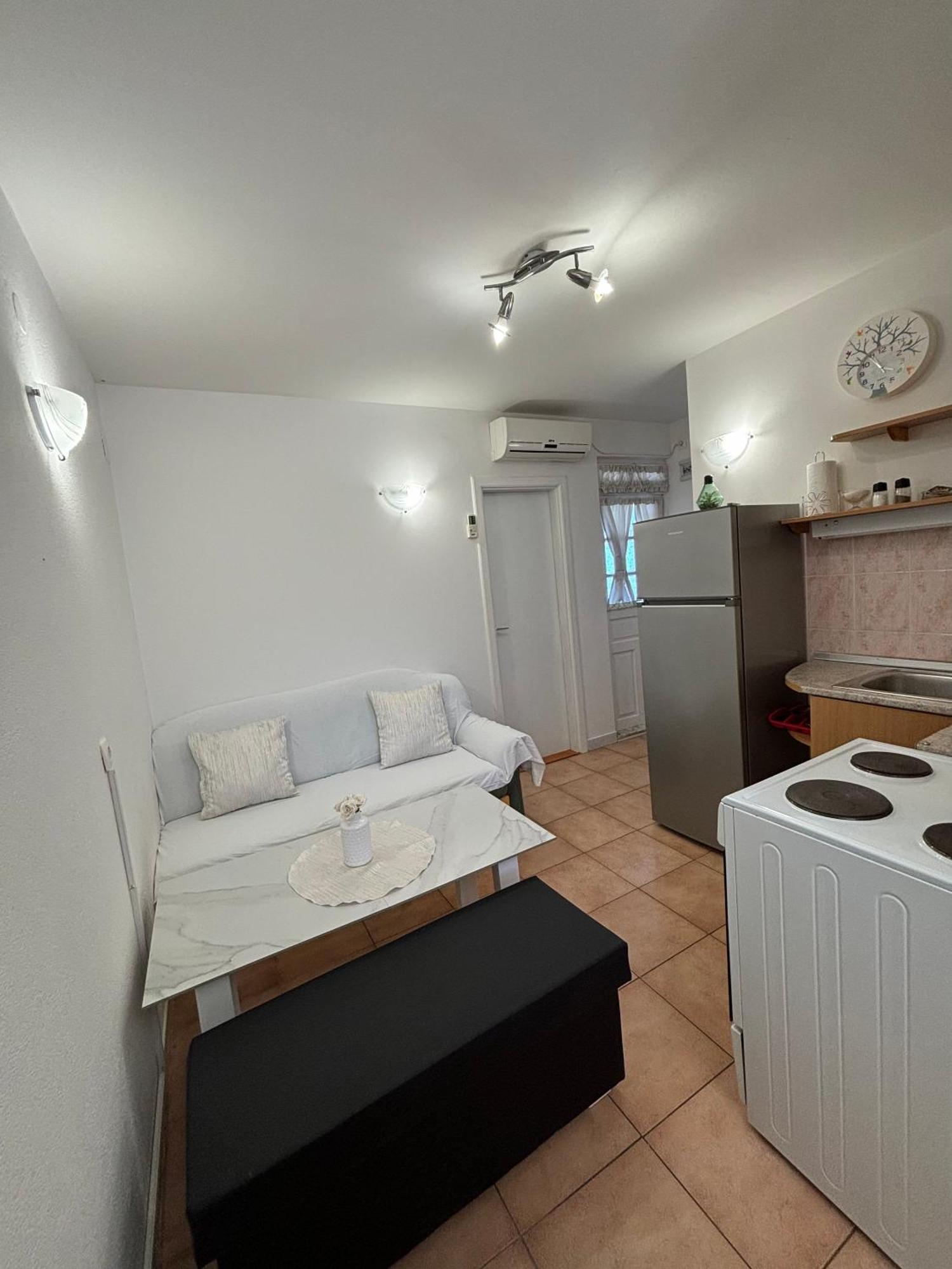 Apartments Medic Drače Екстериор снимка